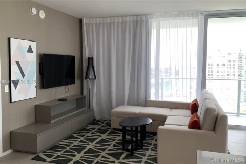 Copropriété à vendre à Hollywood, Floride: 2 chambres, 99.87 m2 № 2169562 - photo 7
