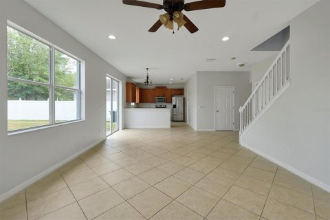 House in Orlando, Florida 5 bedrooms, 262.36 sq.m. № 1822899 - photo 8