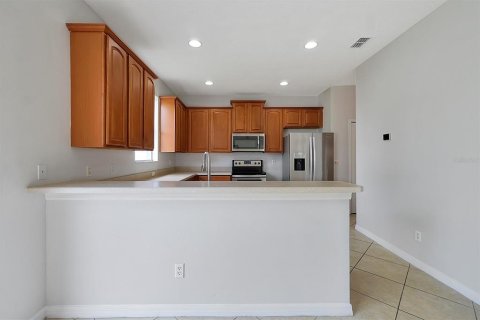House in Orlando, Florida 5 bedrooms, 262.36 sq.m. № 1822899 - photo 9
