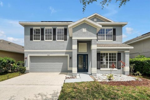 House in Orlando, Florida 5 bedrooms, 262.36 sq.m. № 1822899 - photo 2