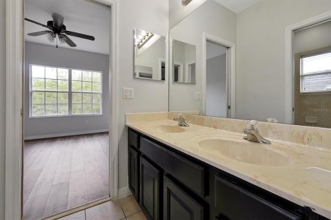 House in Orlando, Florida 5 bedrooms, 262.36 sq.m. № 1822899 - photo 30