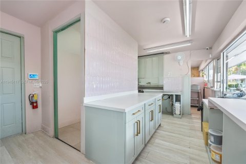 Immobilier commercial à Miami, Floride № 2079199