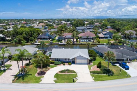 Casa en venta en Palm Coast, Florida, 3 dormitorios, 133.04 m2 № 1285480 - foto 1