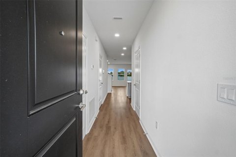 Touwnhouse à vendre à Zephyrhills, Floride: 3 chambres, 152.17 m2 № 2198317 - photo 3