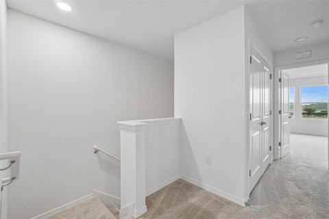 Touwnhouse à vendre à Zephyrhills, Floride: 3 chambres, 152.17 m2 № 2198317 - photo 15