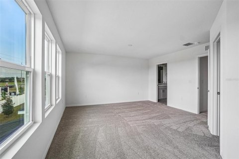 Touwnhouse à vendre à Zephyrhills, Floride: 3 chambres, 152.17 m2 № 2198317 - photo 18