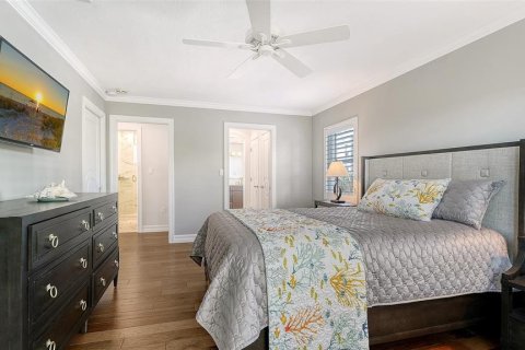 Condo in Sarasota, Florida, 2 bedrooms № 2152099 - photo 21