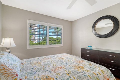 Condo in Sarasota, Florida, 2 bedrooms № 2152099 - photo 28