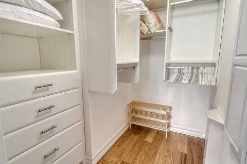 Condo in Sarasota, Florida, 2 bedrooms № 2152099 - photo 22