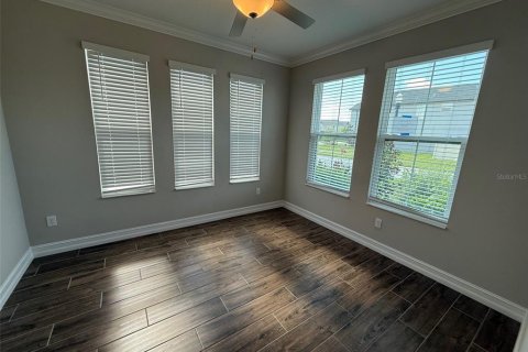 Casa en venta en Land O' Lakes, Florida, 4 dormitorios, 275.36 m2 № 1908942 - foto 25
