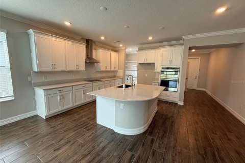 Casa en venta en Land O' Lakes, Florida, 4 dormitorios, 275.36 m2 № 1908942 - foto 4