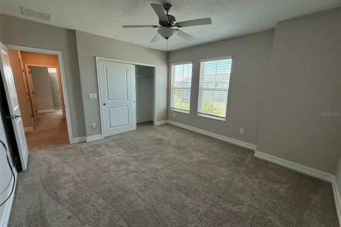 Casa en venta en Land O' Lakes, Florida, 4 dormitorios, 275.36 m2 № 1908942 - foto 20