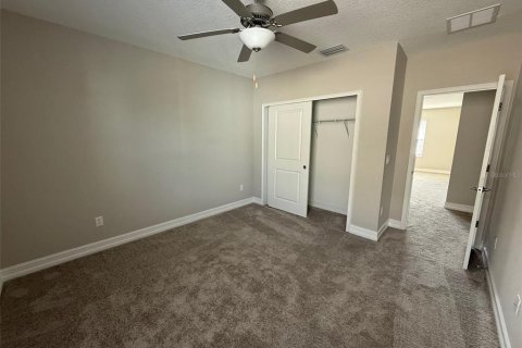 Casa en venta en Land O' Lakes, Florida, 4 dormitorios, 275.36 m2 № 1908942 - foto 18
