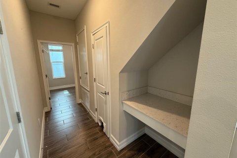 Casa en venta en Land O' Lakes, Florida, 4 dormitorios, 275.36 m2 № 1908942 - foto 17