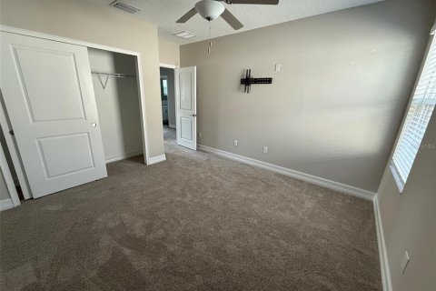 Casa en venta en Land O' Lakes, Florida, 4 dormitorios, 275.36 m2 № 1908942 - foto 19
