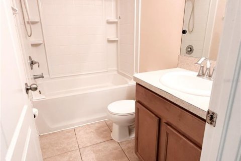 Adosado en alquiler en Lakeland, Florida, 3 dormitorios, 159.14 m2 № 1910246 - foto 8
