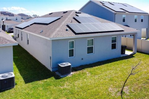 Villa ou maison à vendre à Davenport, Floride: 4 chambres, 195.56 m2 № 2321241 - photo 3