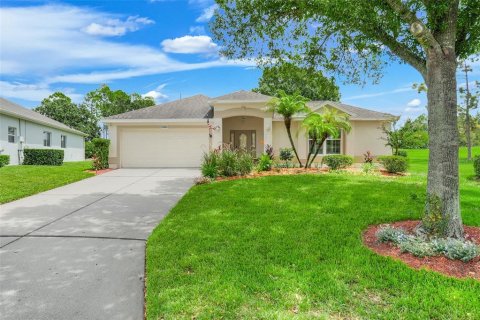 Villa ou maison à Clermont, Floride 2 chambres, 159.33 m2 № 2316505