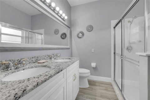 Villa ou maison à vendre à Clermont, Floride: 2 chambres, 159.33 m2 № 2316505 - photo 25