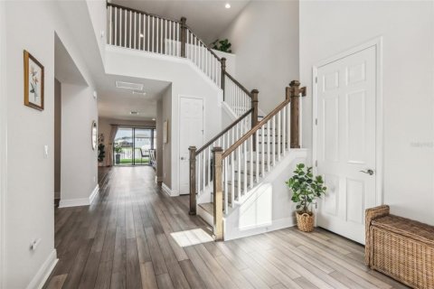 House in Riverview, Florida 5 bedrooms, 392.79 sq.m. № 1568232 - photo 7