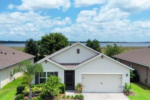 Villa ou maison à vendre à DeBary, Floride: 4 chambres, 170.57 m2 № 1666164 - photo 1