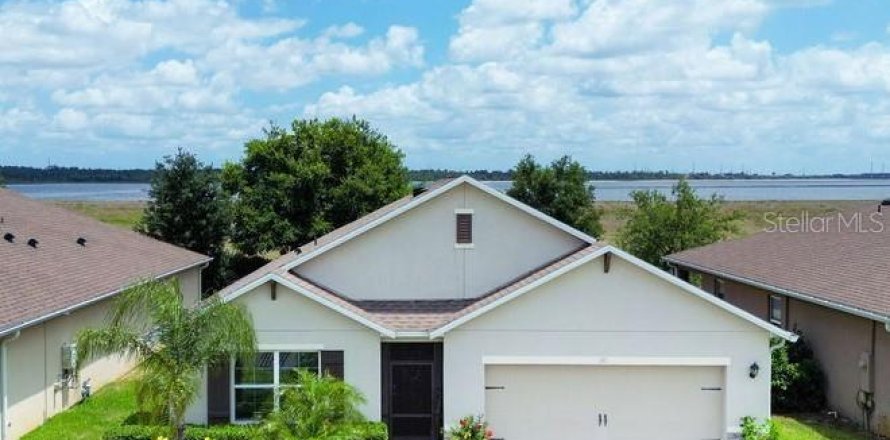 Villa ou maison à DeBary, Floride 4 chambres, 170.57 m2 № 1666164