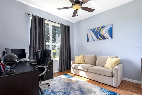 House in Winter Garden, Florida 4 bedrooms, 200.02 sq.m. № 1916112 - photo 21