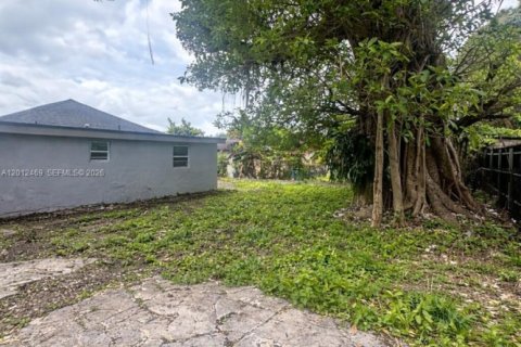 Casa en venta en Miami, Florida, 3 dormitorios, 113.34 m2 № 2089601 - foto 18