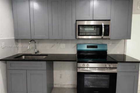 Casa en venta en Miami, Florida, 3 dormitorios, 113.34 m2 № 2089601 - foto 6
