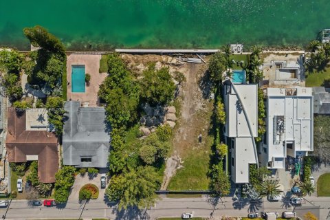 Terrain à vendre à Surfside, Floride № 1936174 - photo 3
