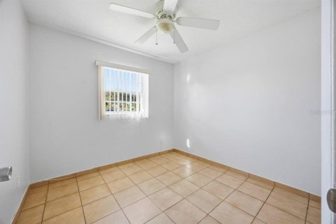 House in Orlando, Florida 3 bedrooms, 130.81 sq.m. № 2198346 - photo 16
