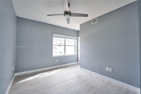 Купить кондоминиум в Майами-Бич, Флорида 2 спальни, 64.1м2, № 2021068 - фото 26