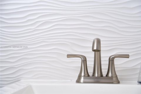 Купить кондоминиум в Майами-Бич, Флорида 2 спальни, 64.1м2, № 2021068 - фото 22