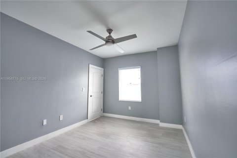 Купить кондоминиум в Майами-Бич, Флорида 2 спальни, 64.1м2, № 2021068 - фото 28