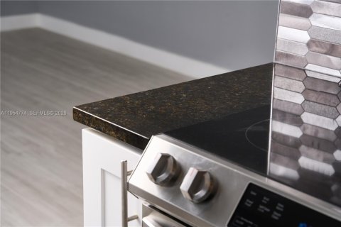 Купить кондоминиум в Майами-Бич, Флорида 2 спальни, 64.1м2, № 2021068 - фото 16