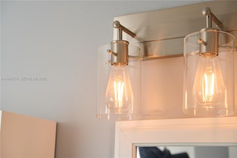 Купить кондоминиум в Майами-Бич, Флорида 2 спальни, 64.1м2, № 2021068 - фото 20