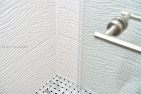 Купить кондоминиум в Майами-Бич, Флорида 2 спальни, 64.1м2, № 2021068 - фото 23