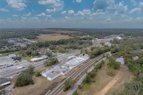 Immobilier commercial à louer à Dade City, Floride: 2055.18 m2 № 1759552 - photo 12