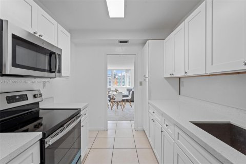 Copropriété à louer à Miami Beach, Floride: 1 chambre, 91.04 m2 № 1501500 - photo 22