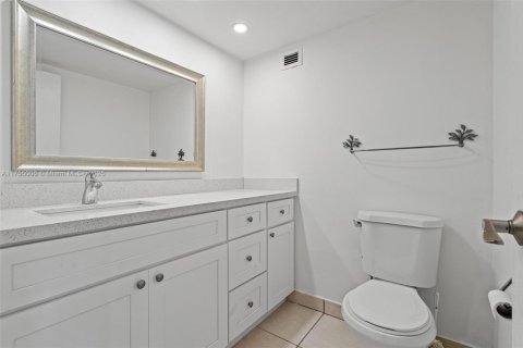 Copropriété à louer à Miami Beach, Floride: 1 chambre, 91.04 m2 № 1501500 - photo 23