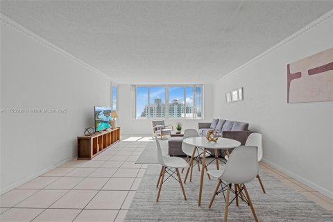 Copropriété à louer à Miami Beach, Floride: 1 chambre, 91.04 m2 № 1501500 - photo 15