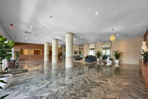 Copropriété à louer à Miami Beach, Floride: 1 chambre, 91.04 m2 № 1501500 - photo 8