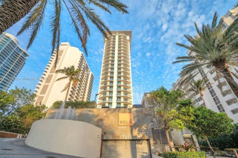 Condominio en venta en Sunny Isles Beach, Florida, 2 dormitorios, 111.58 m2 № 1927107 - foto 30