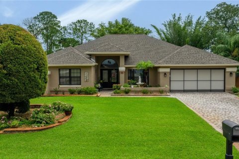 House in Summerfield, Florida 4 bedrooms, 210.14 sq.m. № 1842088 - photo 1