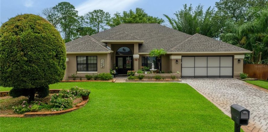 House in Summerfield, Florida 4 bedrooms, 210.14 sq.m. № 1842088