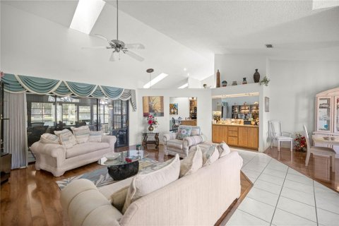 House in Summerfield, Florida 4 bedrooms, 210.14 sq.m. № 1842088 - photo 7