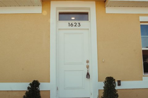 Casa en venta en Kissimmee, Florida, 2 dormitorios, 98.01 m2 № 1131206 - foto 16