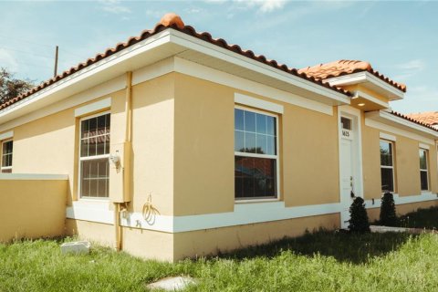 Casa en venta en Kissimmee, Florida, 2 dormitorios, 98.01 m2 № 1131206 - foto 17