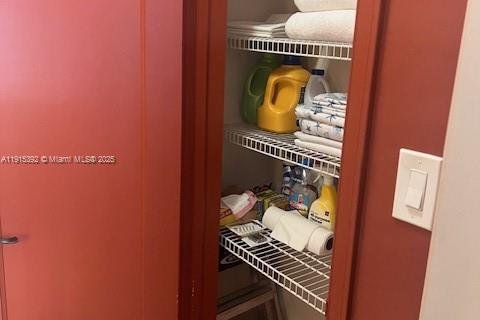 Купить кондоминиум в Майами, Флорида 1 спальня, 52.95м2, № 2054566 - фото 12