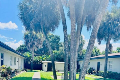 Touwnhouse à West Palm Beach, Floride 2 chambres, 96.62 m2 № 2391754